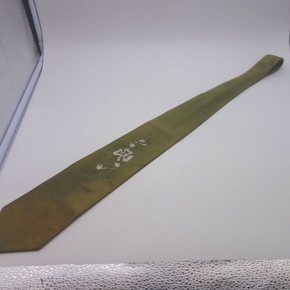 Vintage Green Irish Shamrock Pipe Men's Acetate Neck Tie - Picture 2 of 7